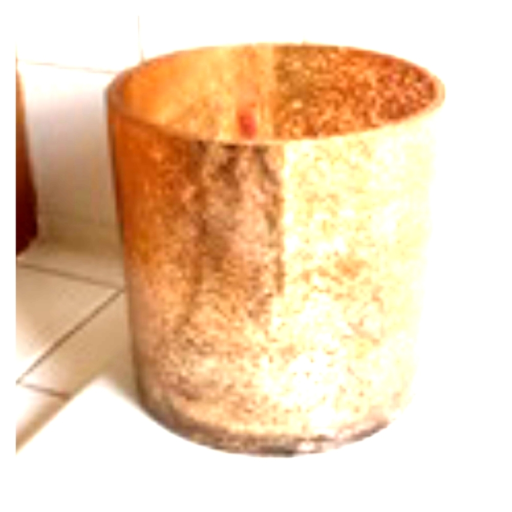 Gold glass accent